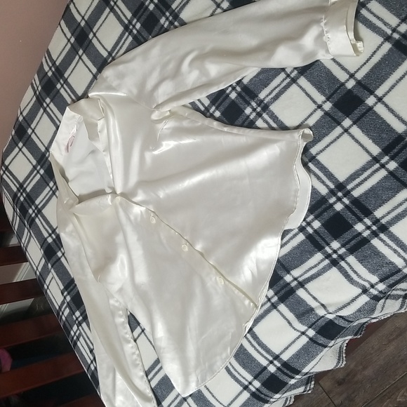 Victoria's secret pajama set - Picture 2 of 7